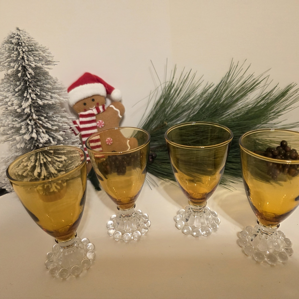 Amber Glass Holiday Goblets Set